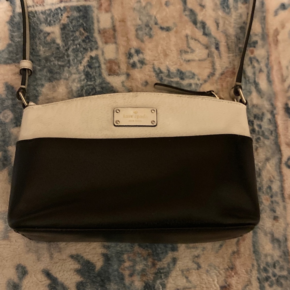 Kate Spade Two-Tone Black and Cream Crossbody Bag